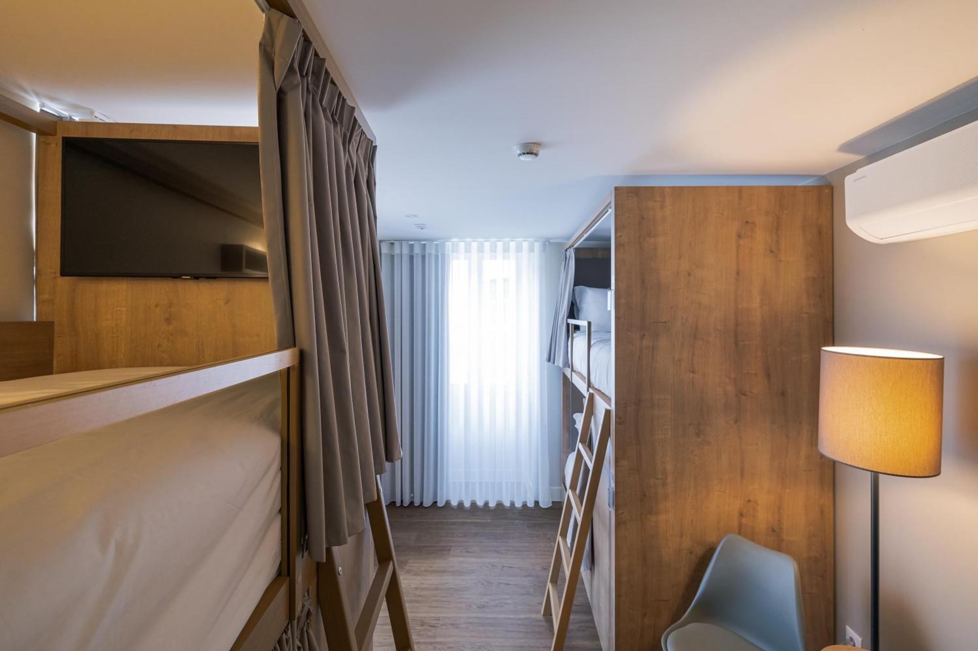 Monturi Hostel 蓬塔德尔加达 外观 照片